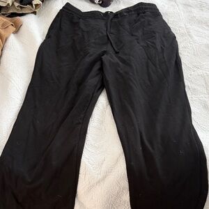 Badgley Mischka women’s  Black Joggers